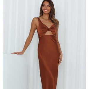 Hello Molly Brown Dress! Size Medium! Worn once for a wedding!